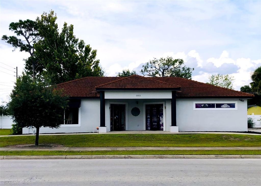 Photo of 3001 Michigan Avenue #B, Kissimmee, FL 34744 (MLS # S5149172)