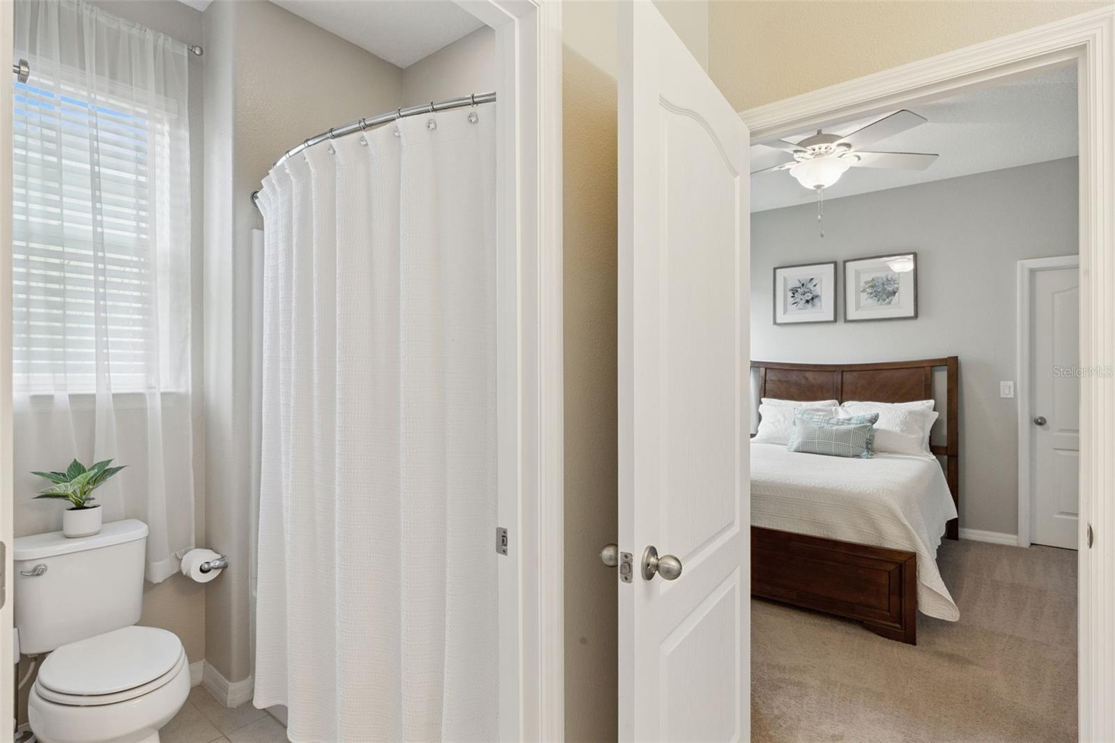 ROCK SPRINGS RIDGE PHASE - Residential