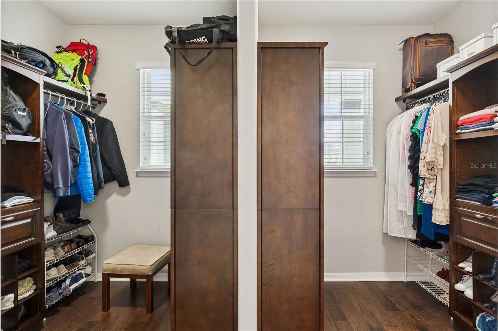 ROCK SPRINGS RIDGE PHASE - Residential