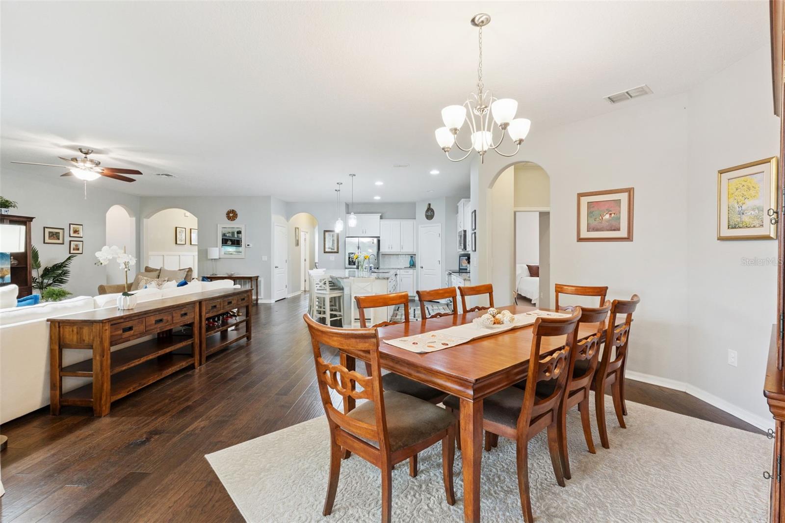 ROCK SPRINGS RIDGE PHASE - Residential