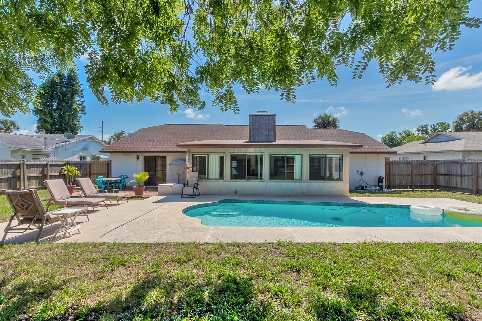 Florida Shores 01 - Residential