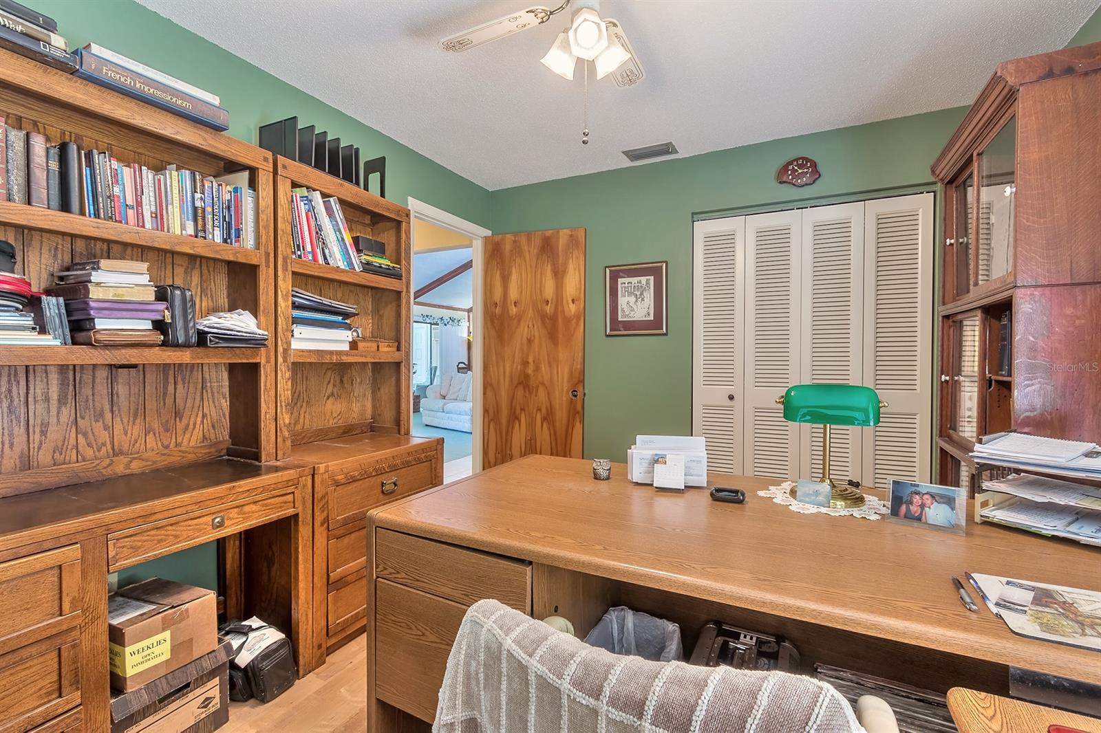 Florida Shores 01 - Residential