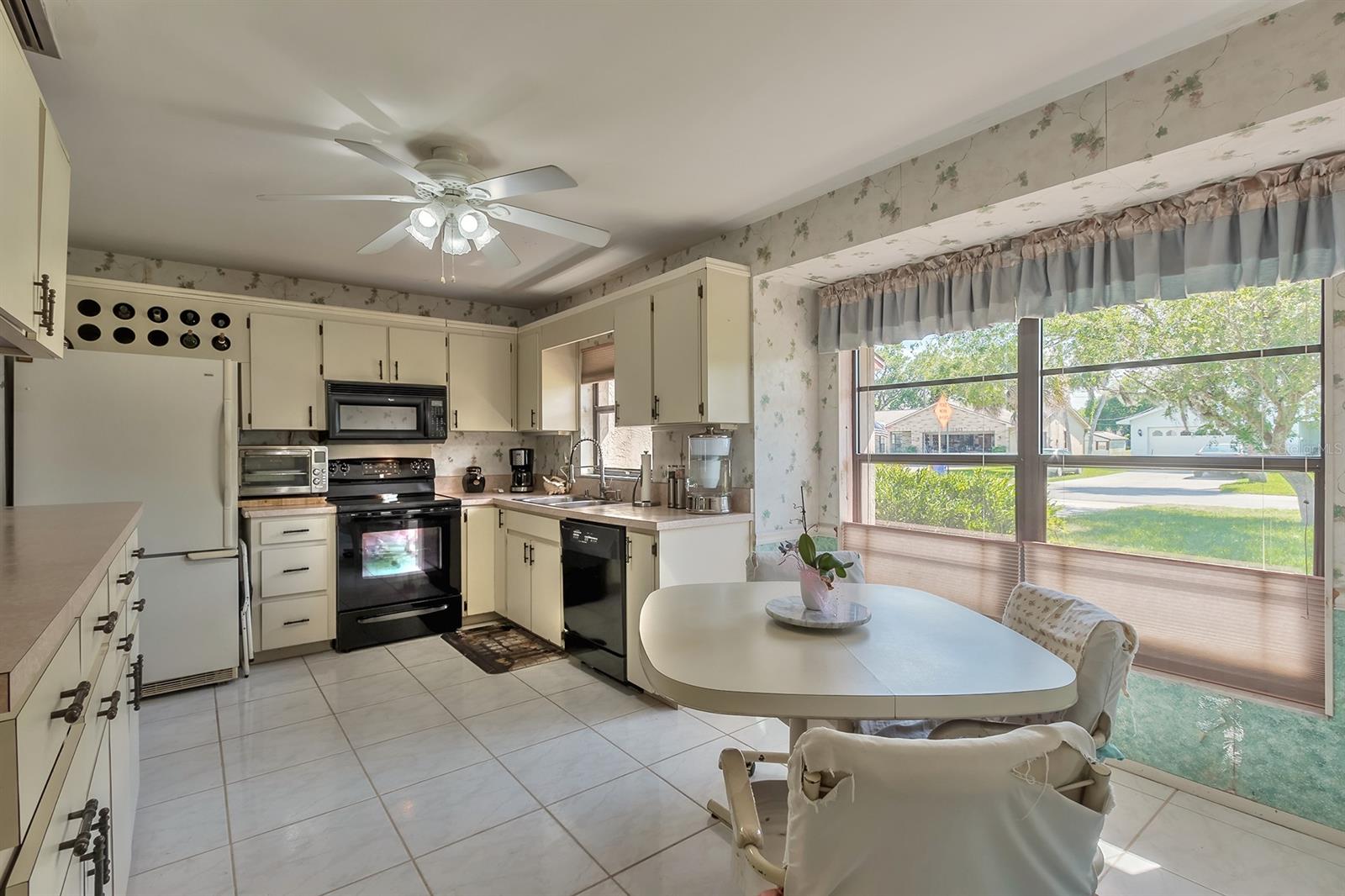 Florida Shores 01 - Residential