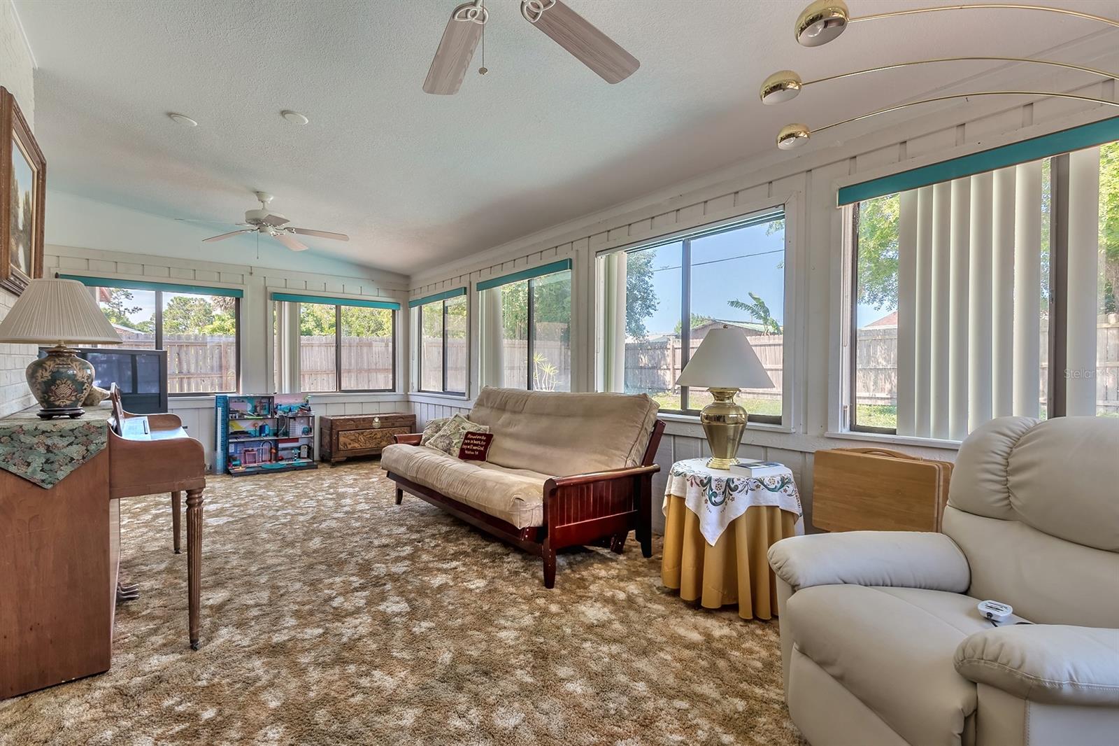 Florida Shores 01 - Residential