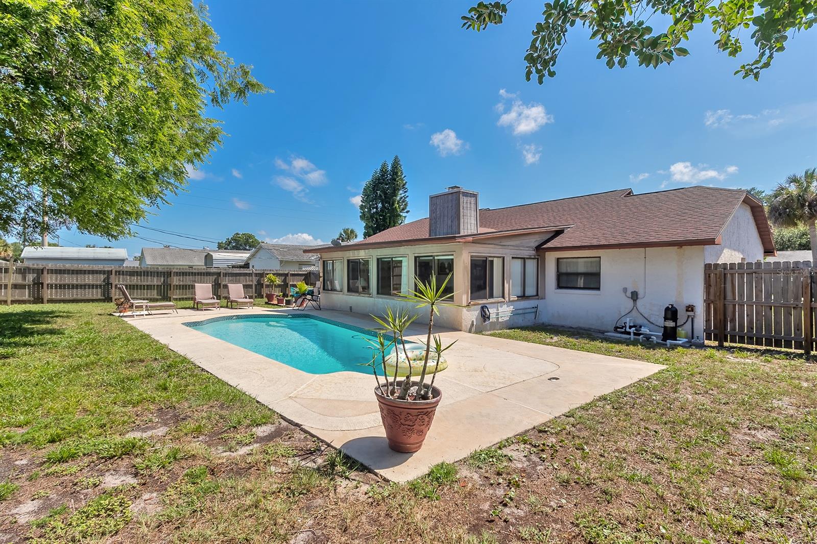 Florida Shores 01 - Residential