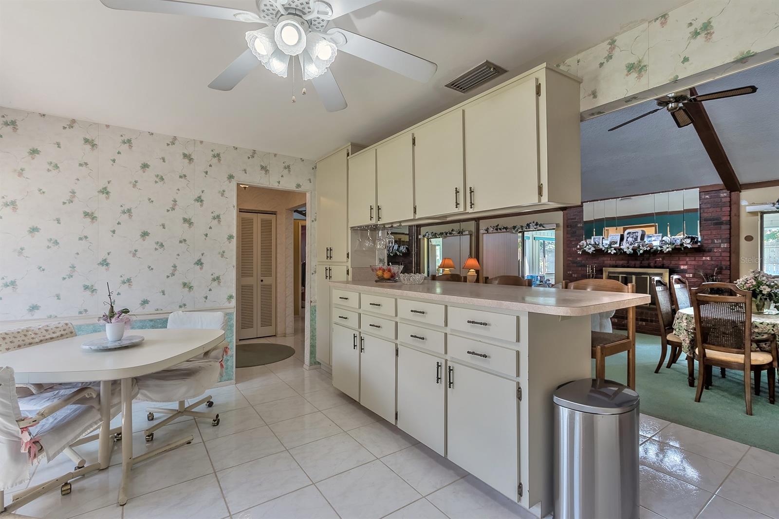 Florida Shores 01 - Residential