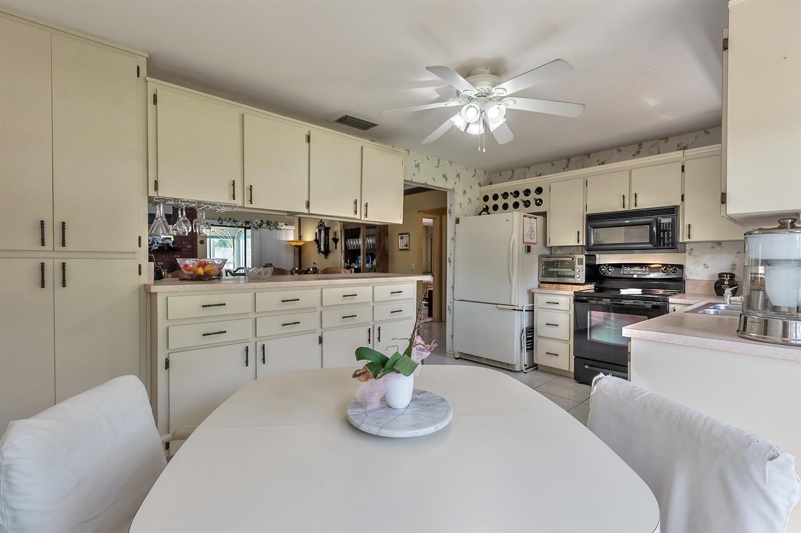 Florida Shores 01 - Residential