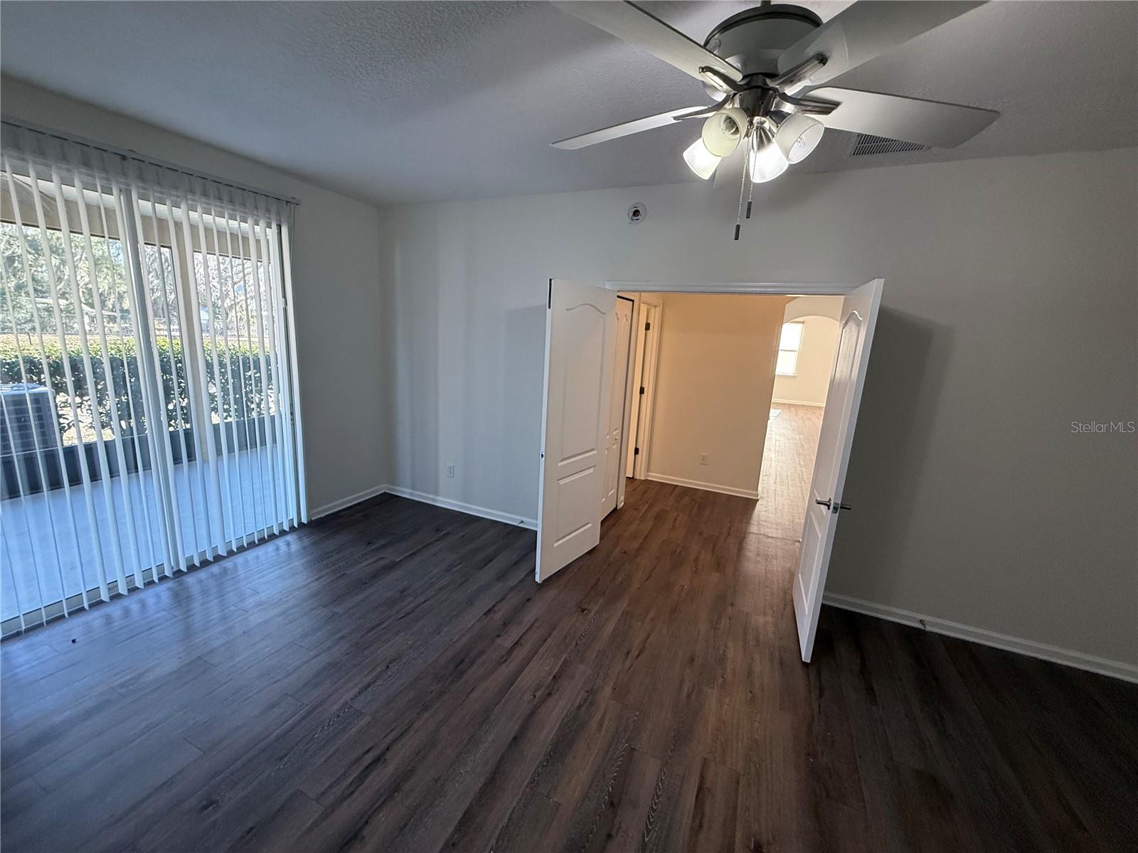 CADES COVE - Residential