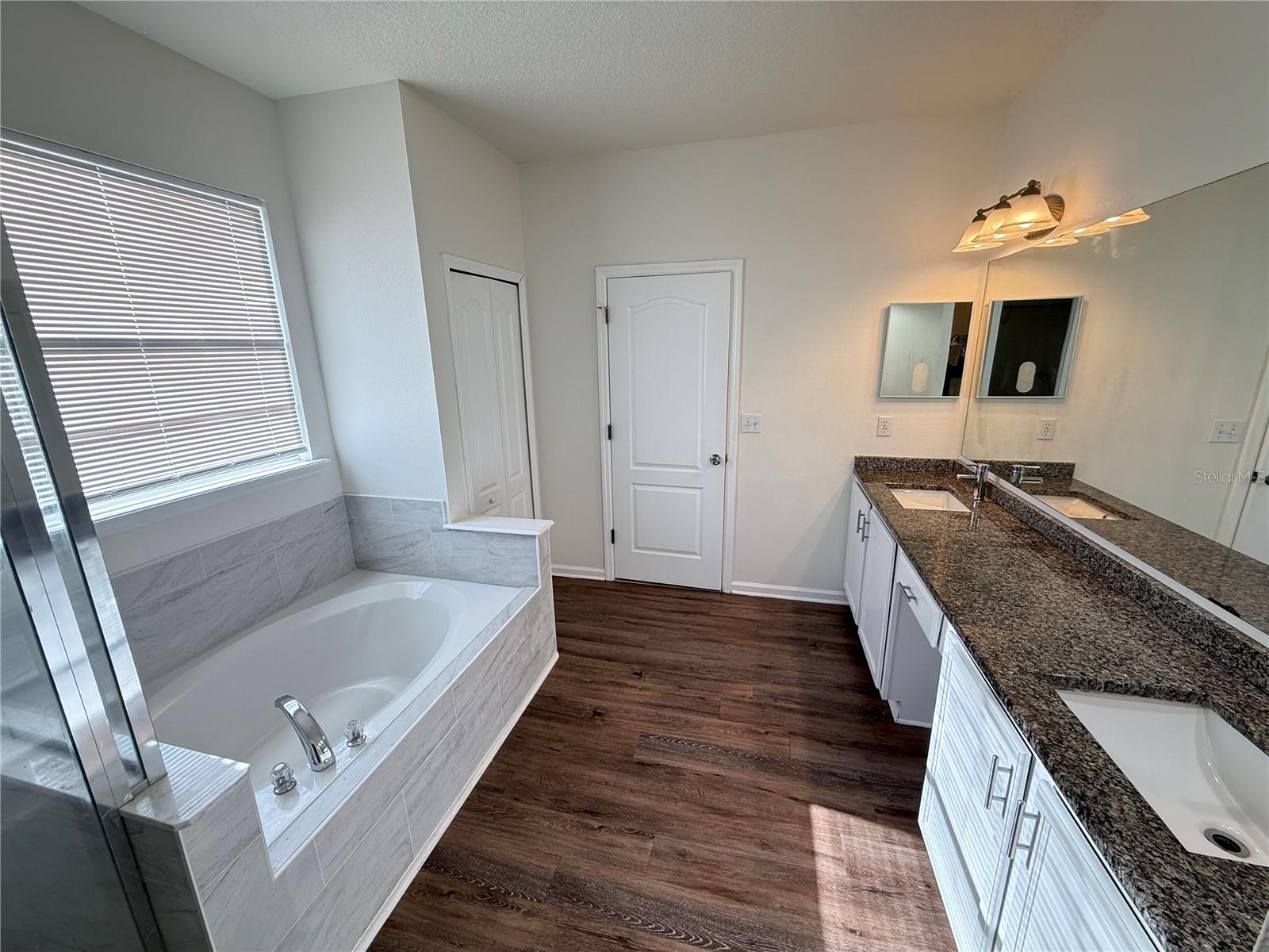 CADES COVE - Residential