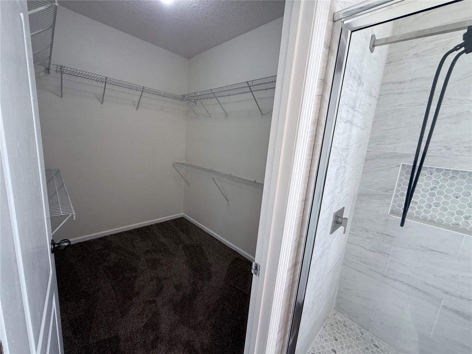 CADES COVE - Residential