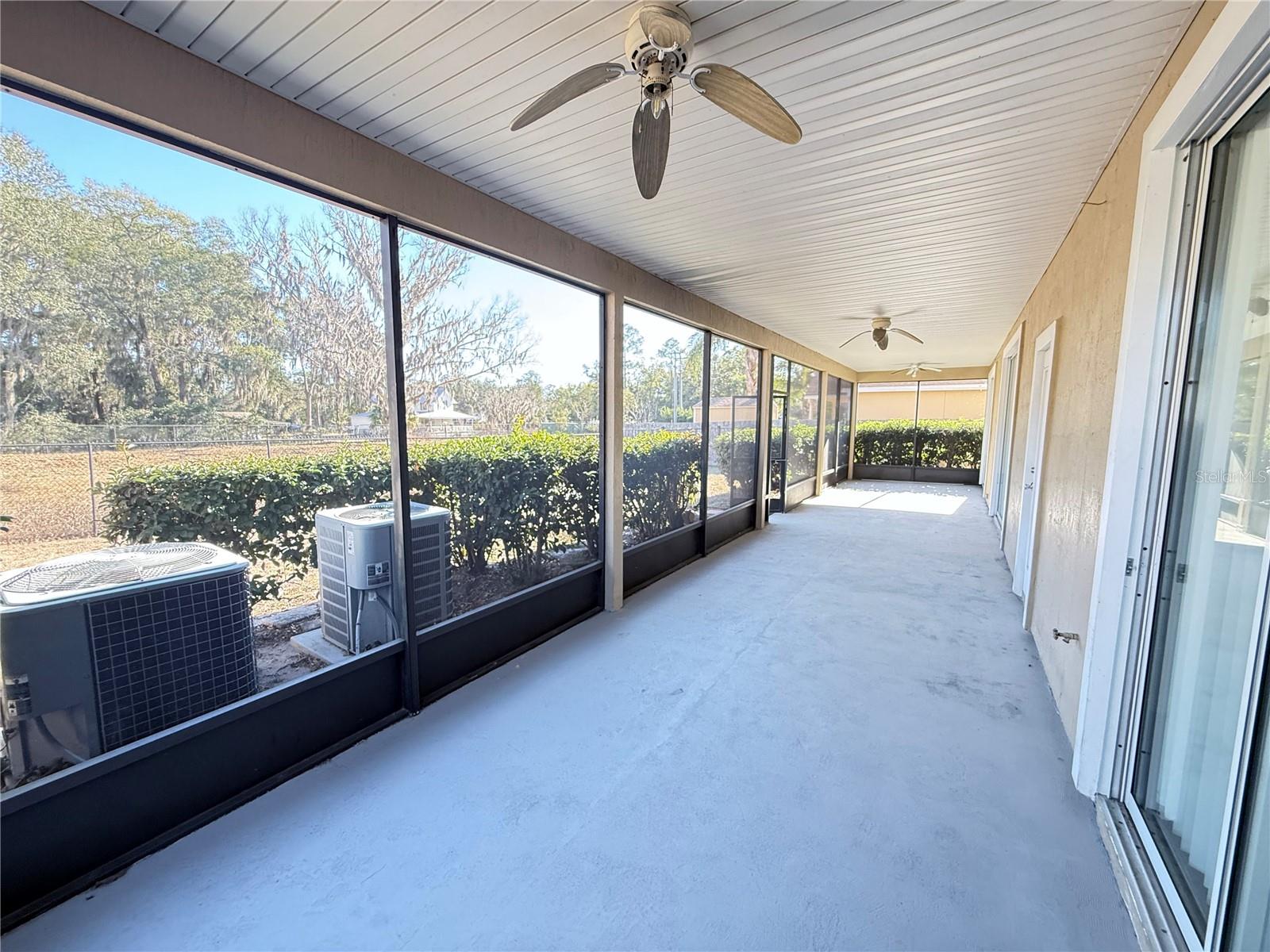 CADES COVE - Residential