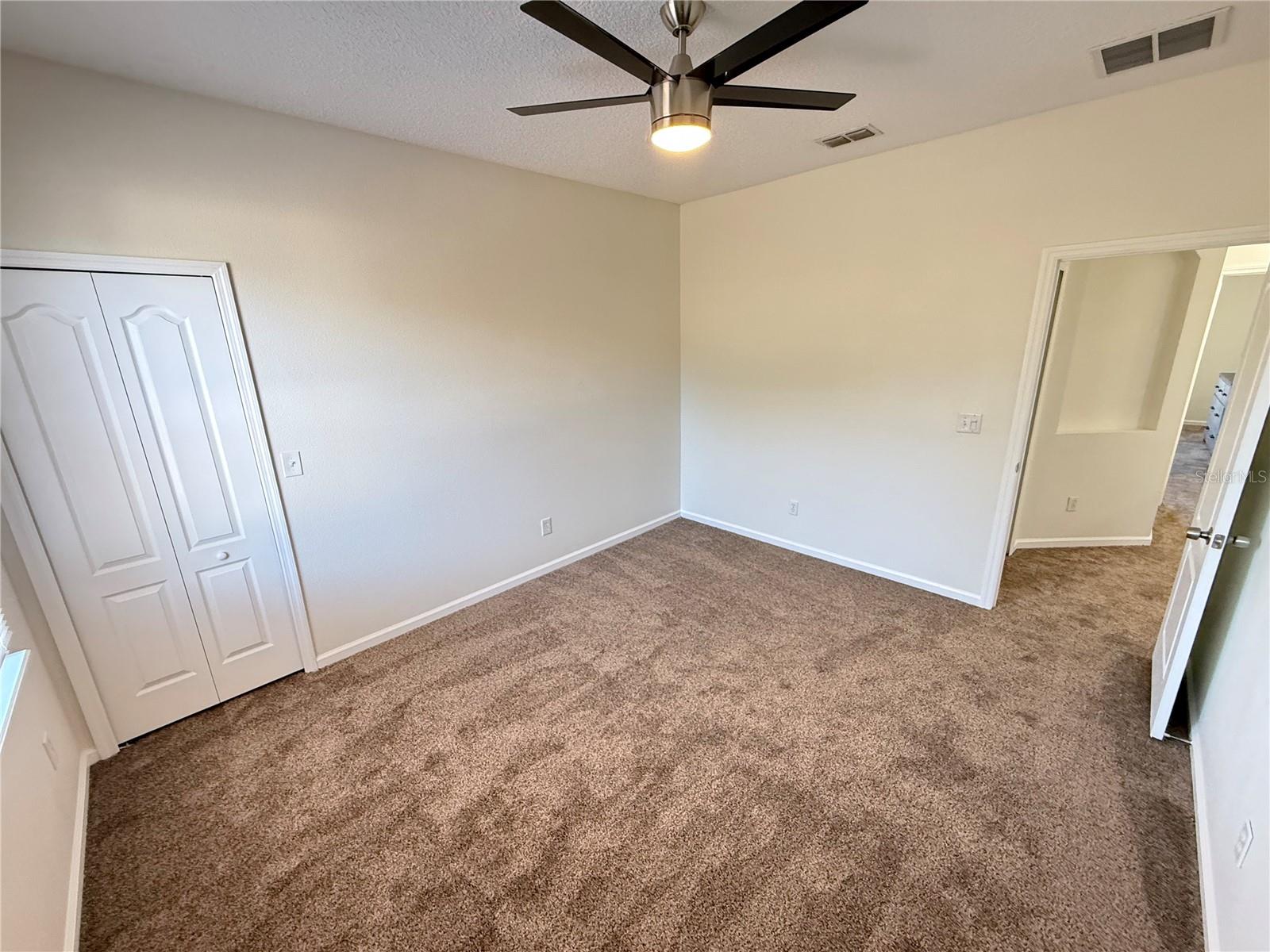 CADES COVE - Residential