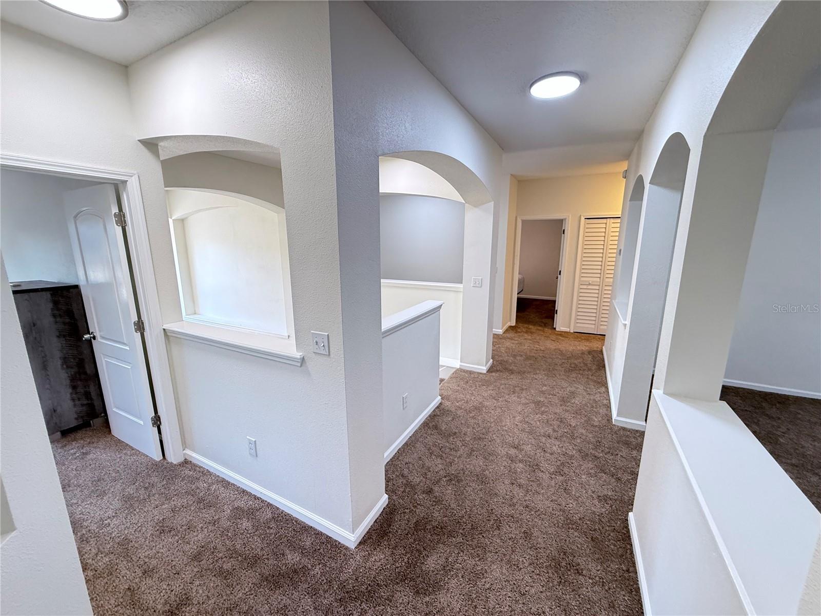 CADES COVE - Residential