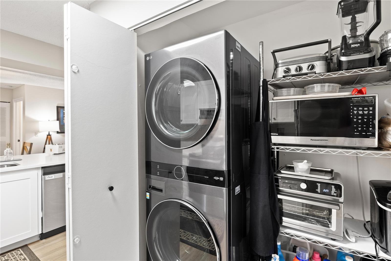 OXFORD SQUARE CONDO - Residential