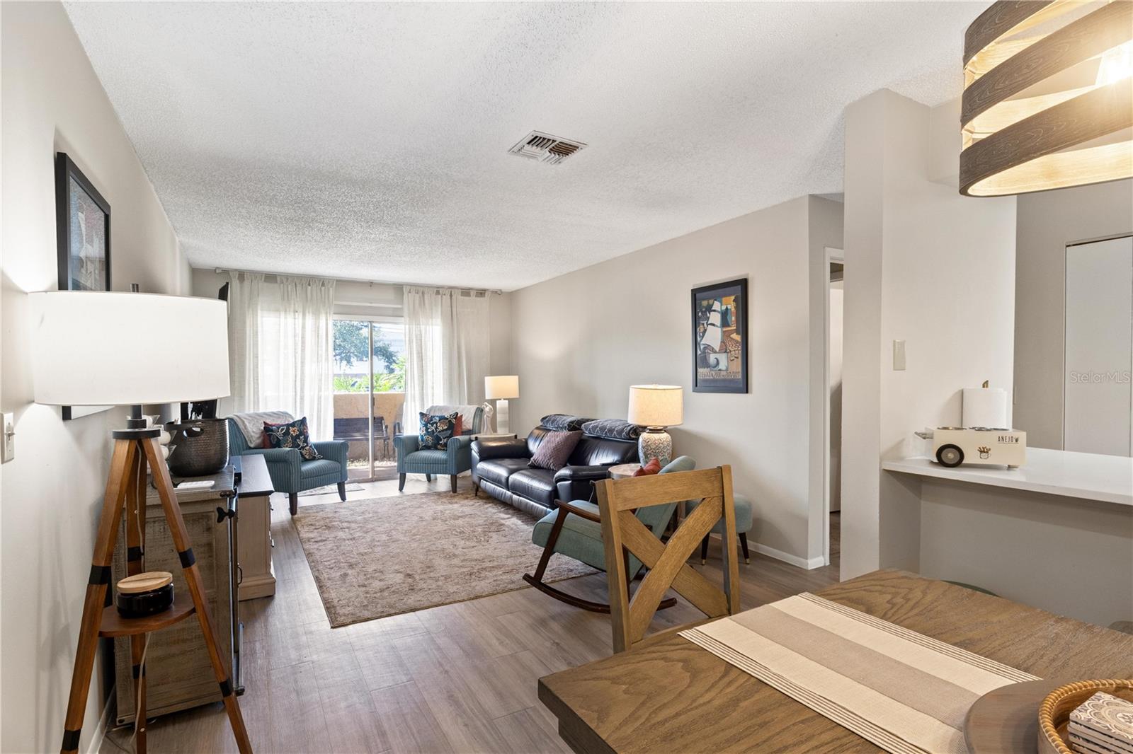 612 KENWICK CIRCLE 103