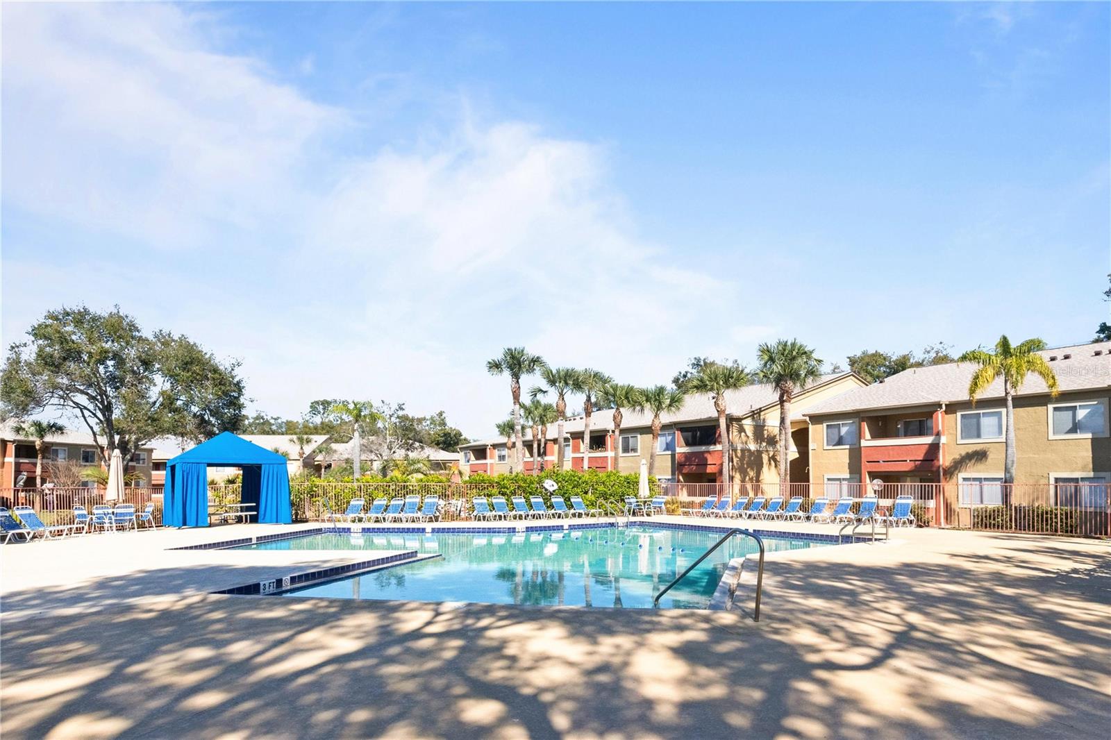 OXFORD SQUARE CONDO - Residential