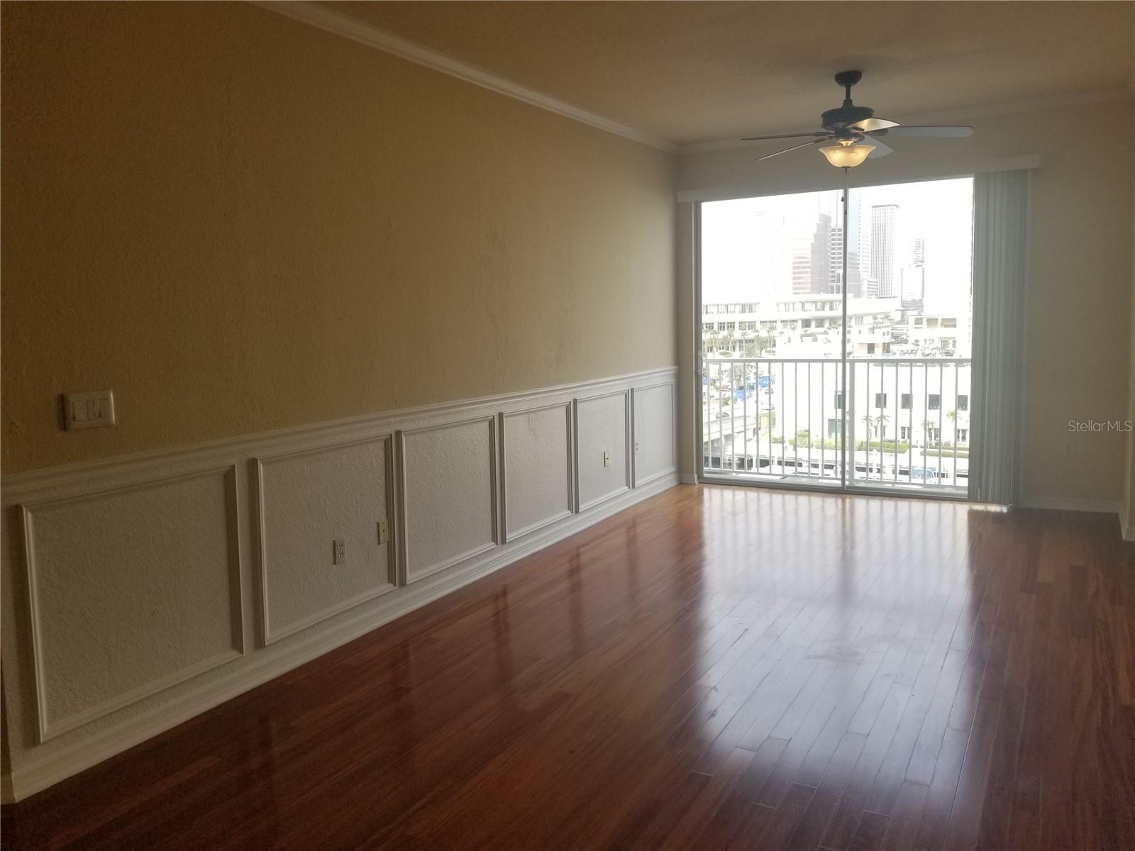 PARKCREST HARBOUR ISLAND CONDO - Residential Lease