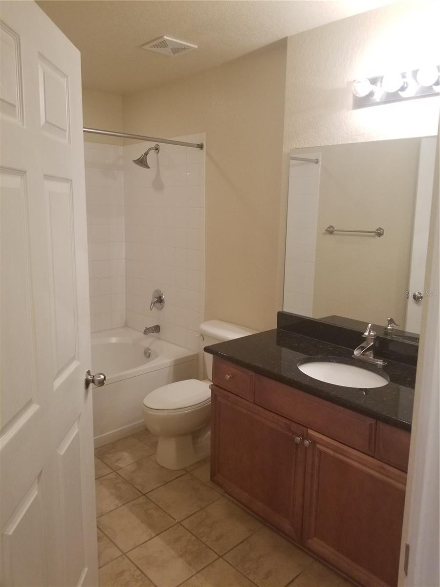 PARKCREST HARBOUR ISLAND CONDO - Residential Lease