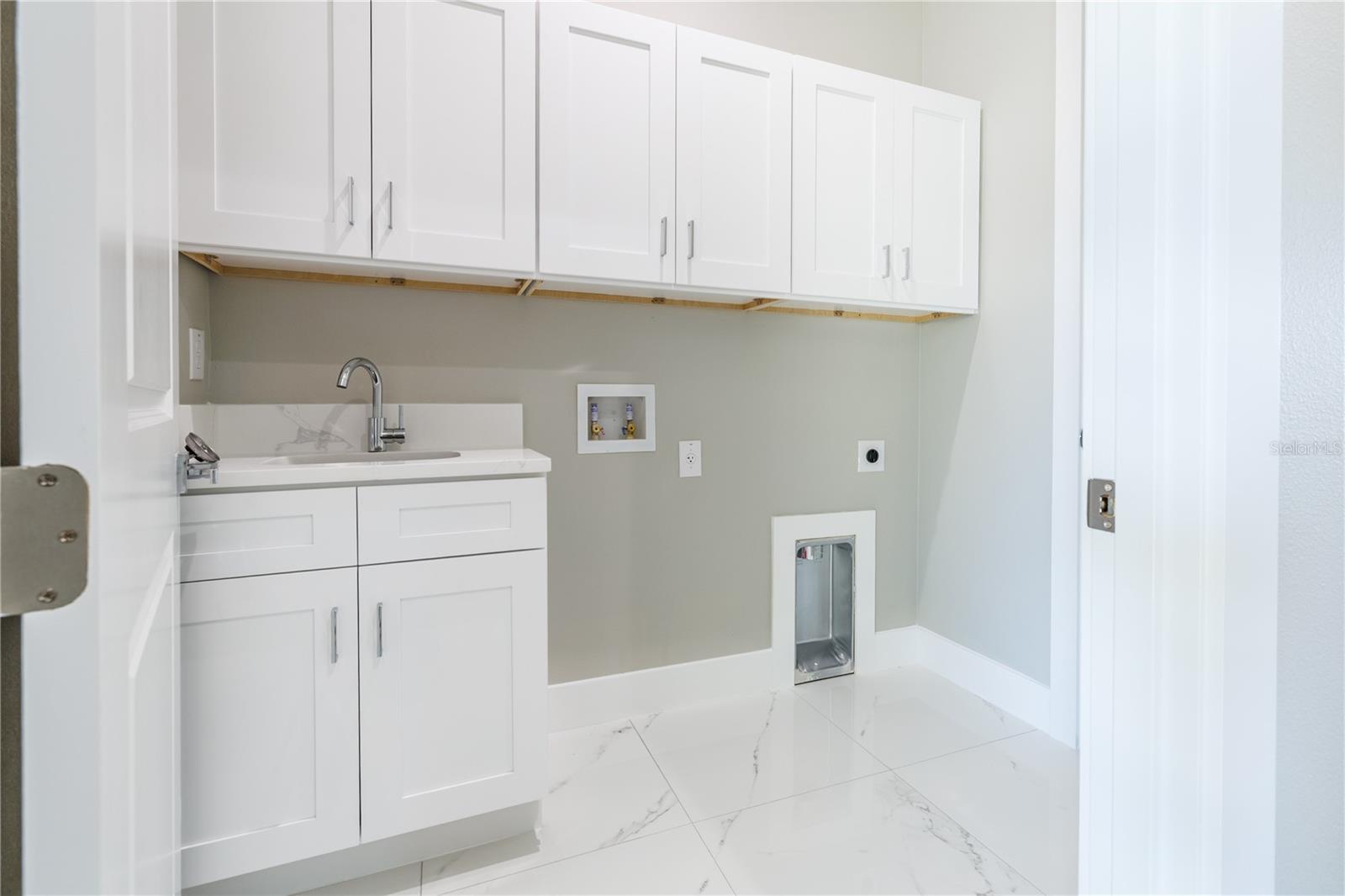 BELVEDERE PARK - Residential