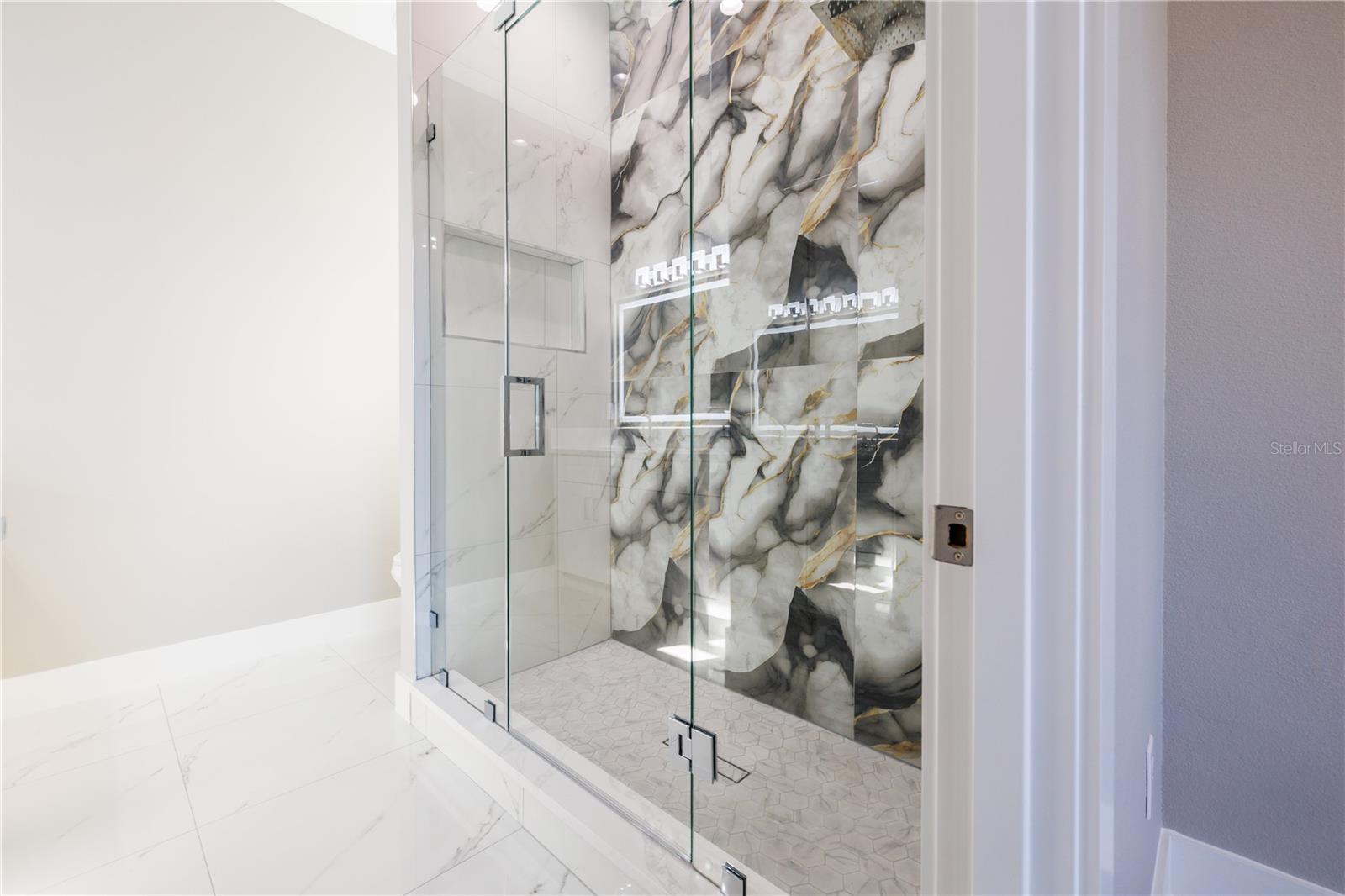 BELVEDERE PARK - Residential