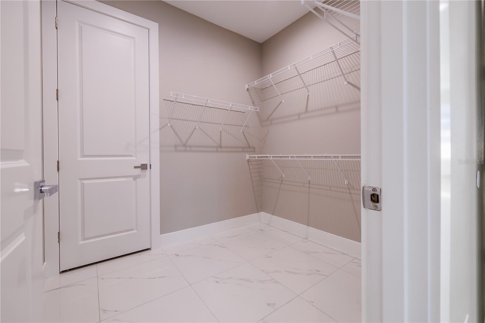 BELVEDERE PARK - Residential