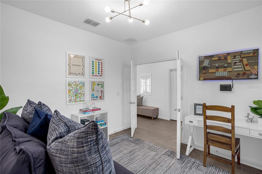 Photo of 9197 SW 58th Circle, Ocala, FL 34476 (MLS # OM711991)