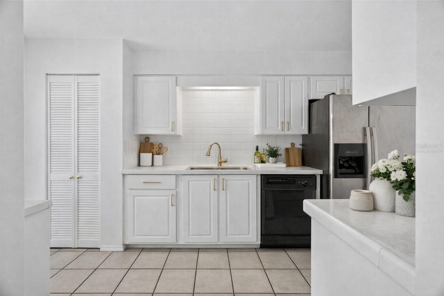 SUMMERSET NORTH SEC 3 - Residential