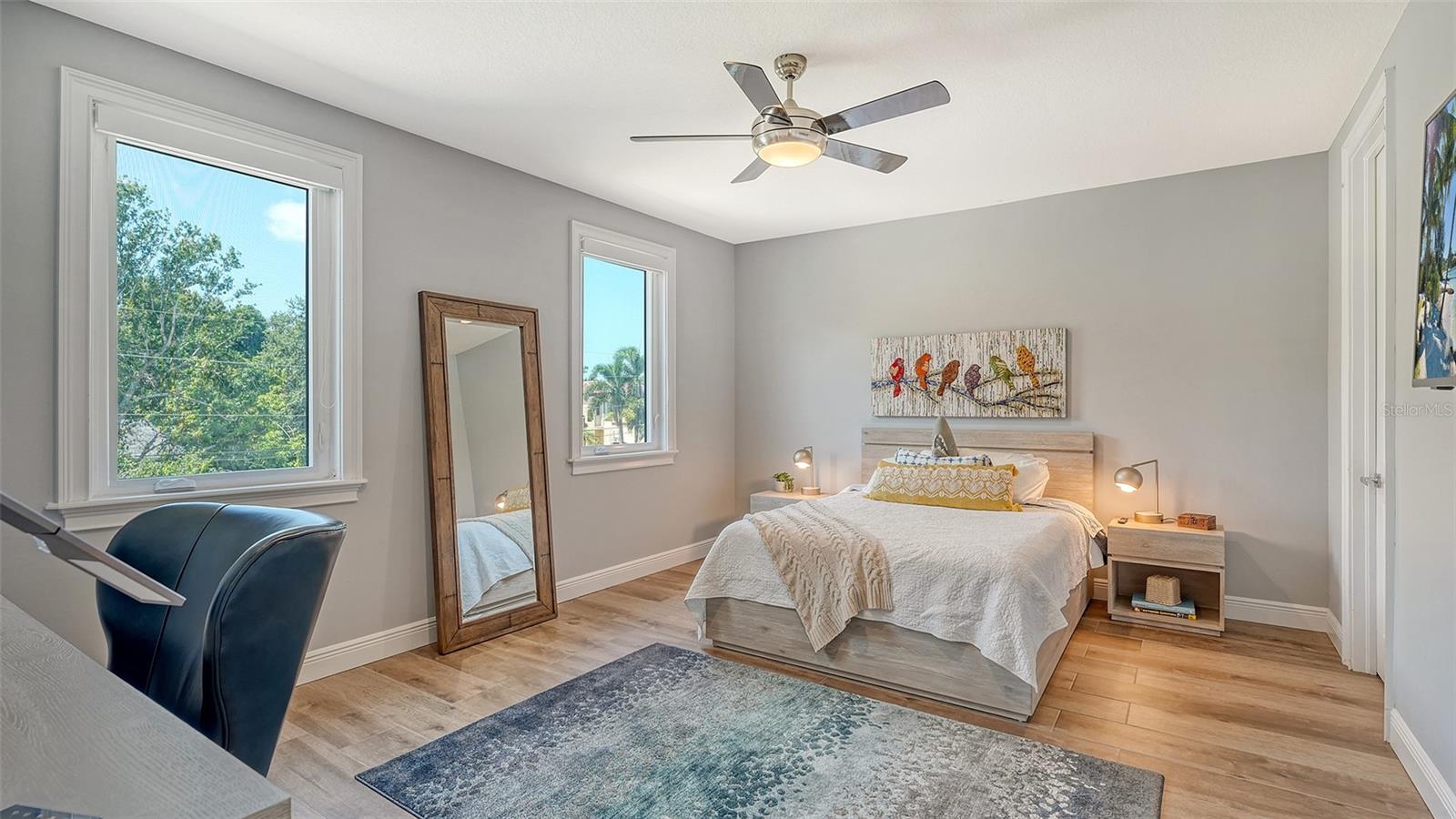 RED ROCK PARK - Residential