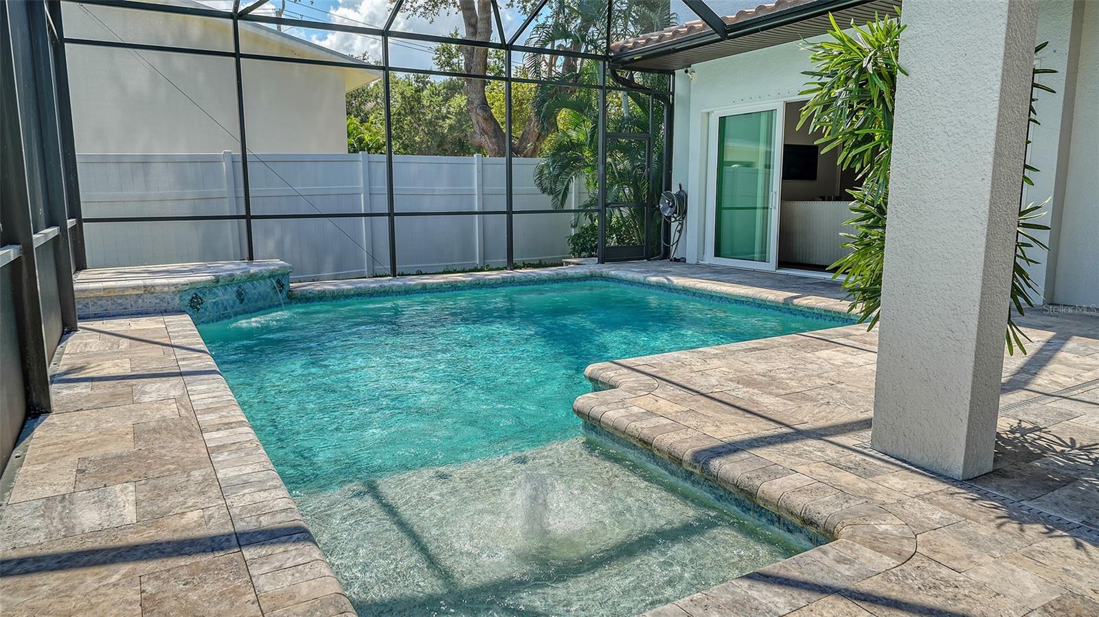 RED ROCK PARK - Residential