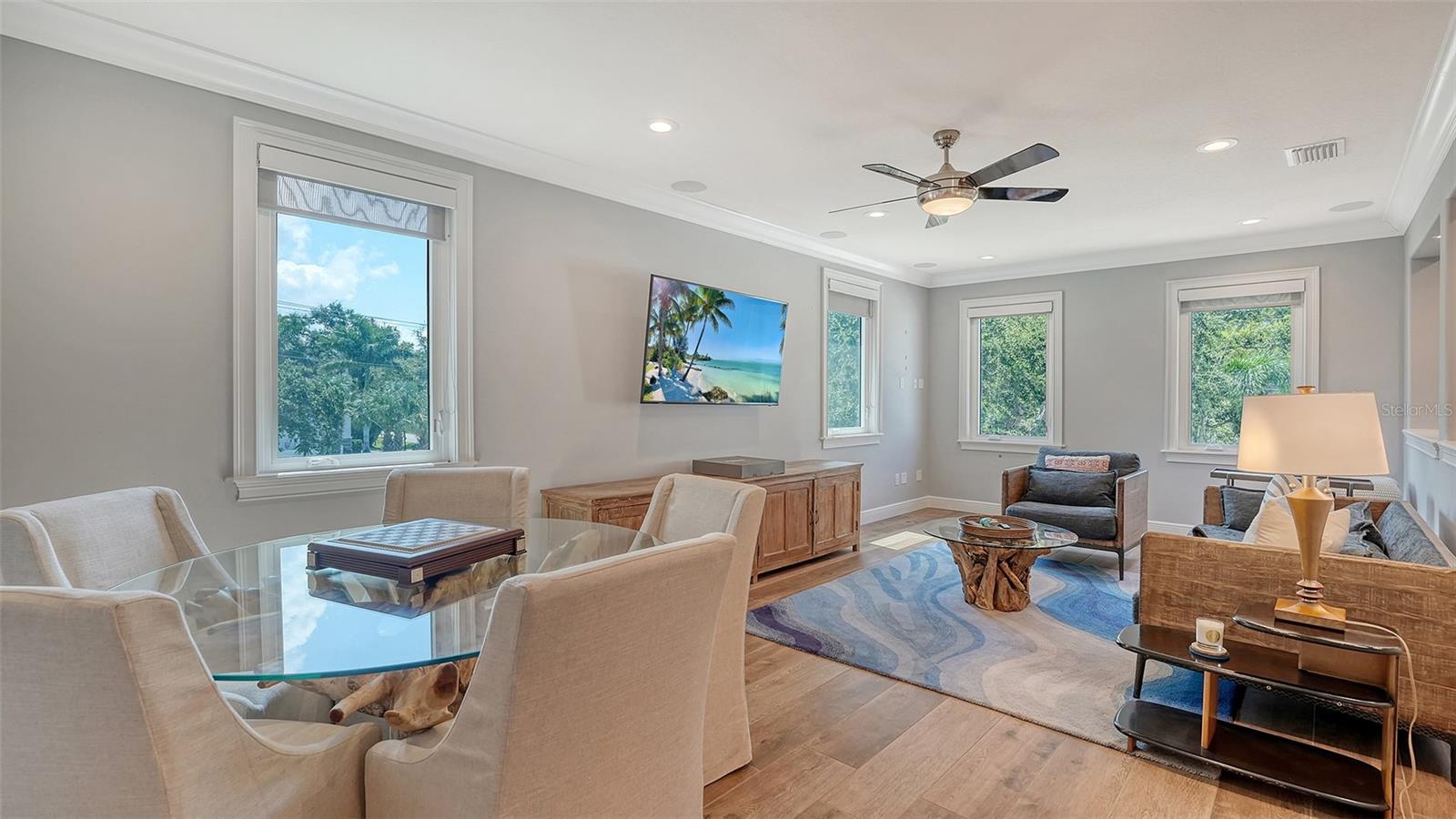 RED ROCK PARK - Residential