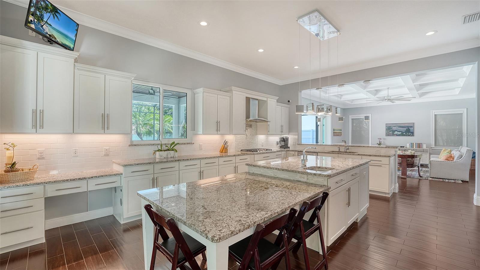 RED ROCK PARK - Residential