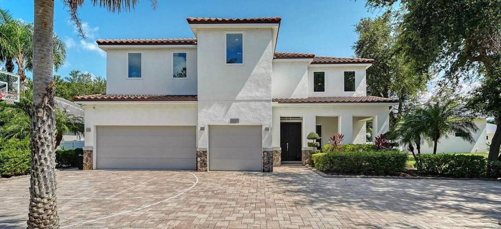 Photo of 1583 Hansen Street, Sarasota, FL 34231 (MLS # A4660125)