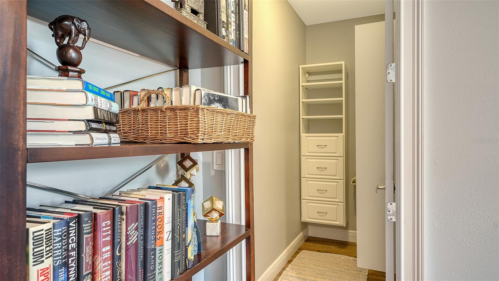 RED ROCK PARK - Residential