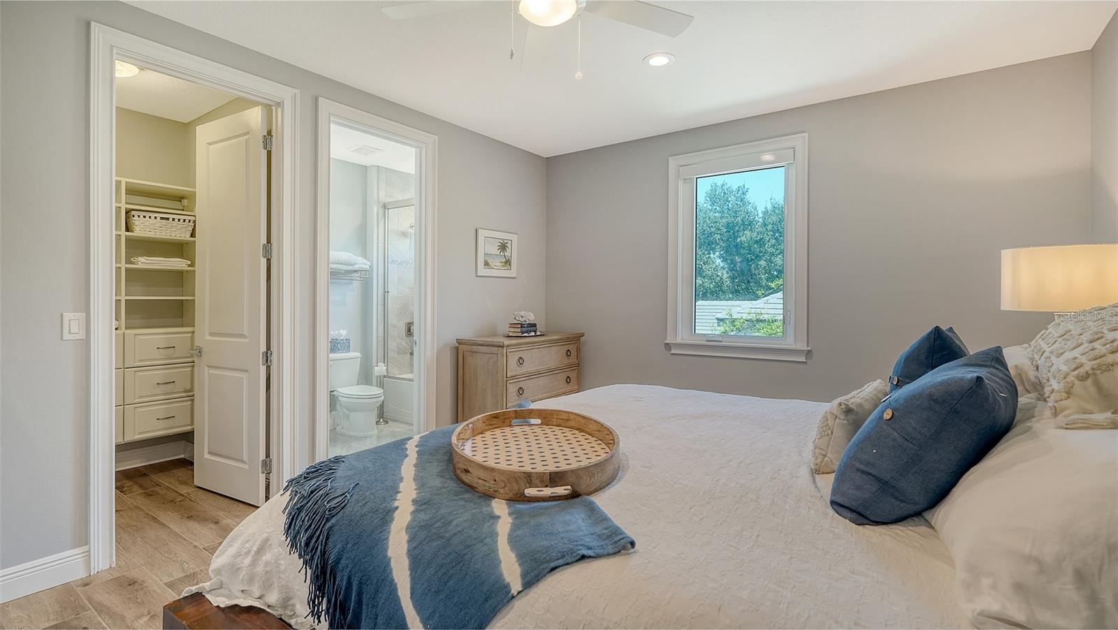 RED ROCK PARK - Residential