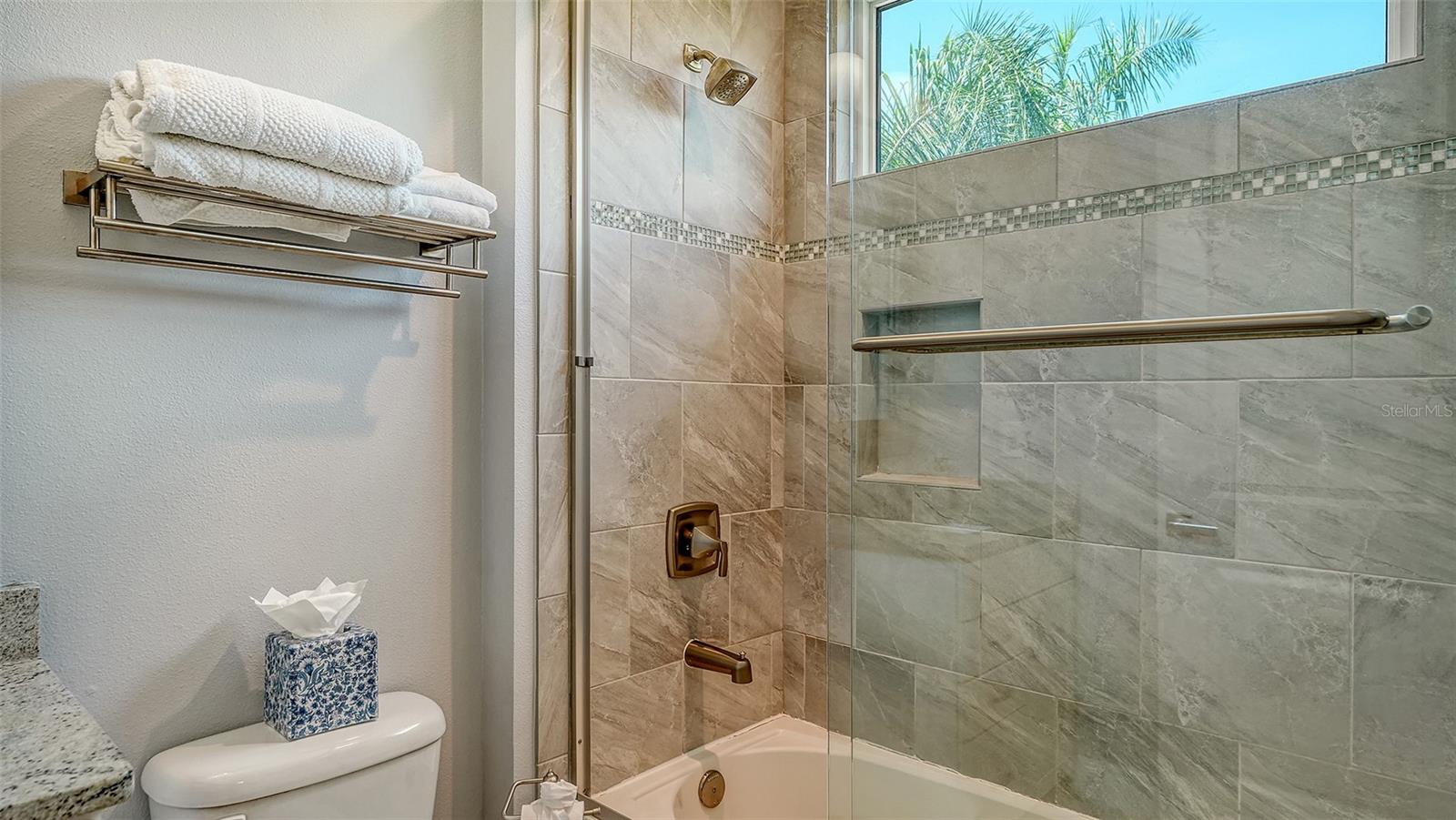 RED ROCK PARK - Residential