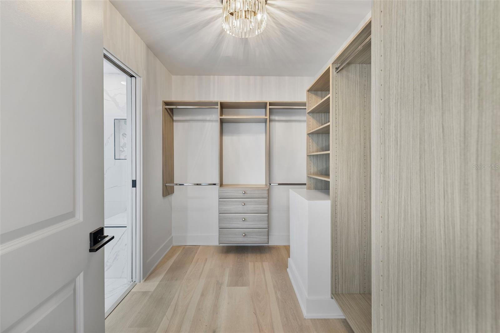 GOLF VIEW PLACE - Residential