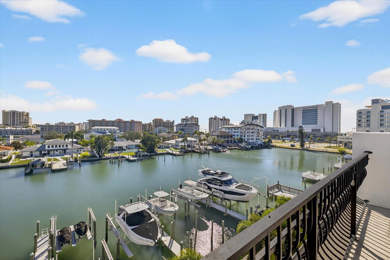 BELLE AQUA VILLAS - Residential