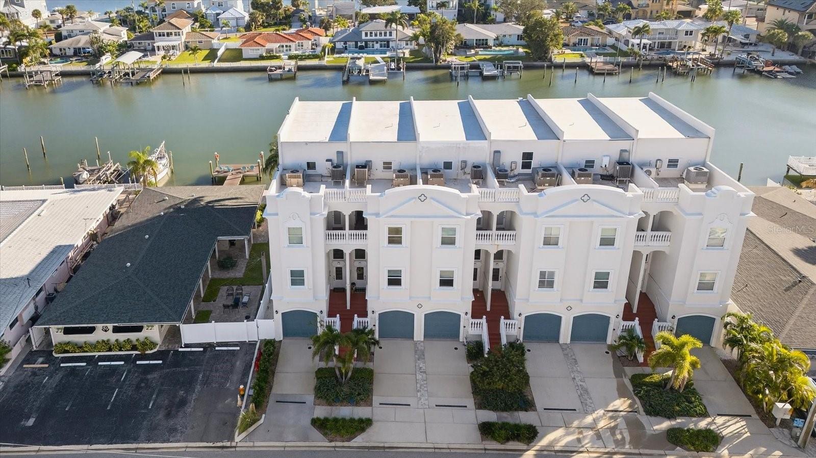 BELLE AQUA VILLAS - Residential