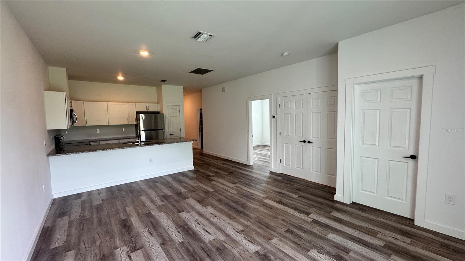 LEHIGH ESTATES - Residential Lease