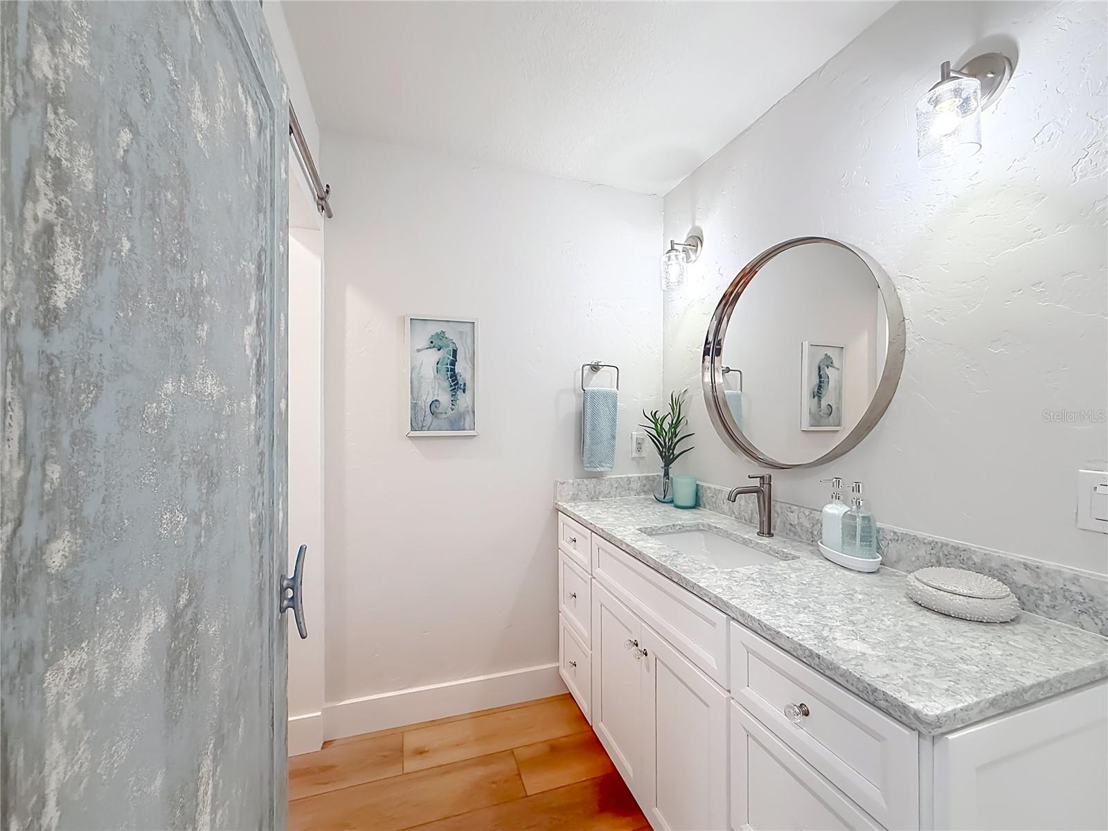 PARADISE POINT VILLAS CONDO - Residential