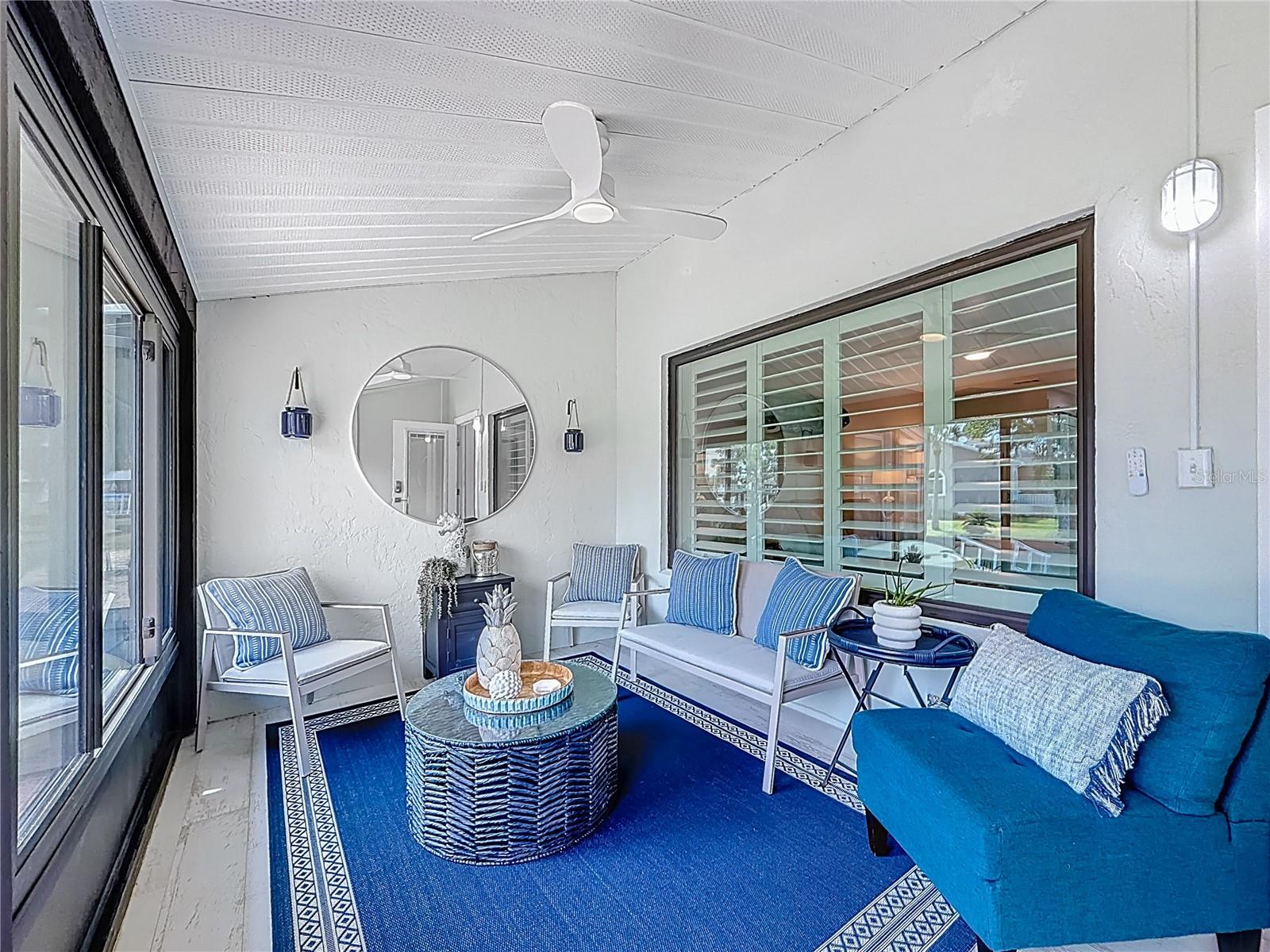 PARADISE POINT VILLAS CONDO - Residential