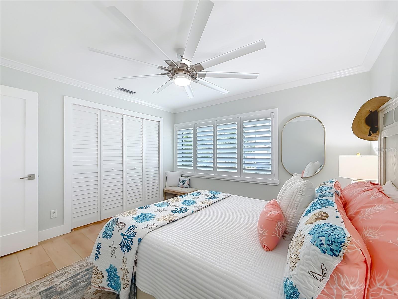 PARADISE POINT VILLAS CONDO - Residential