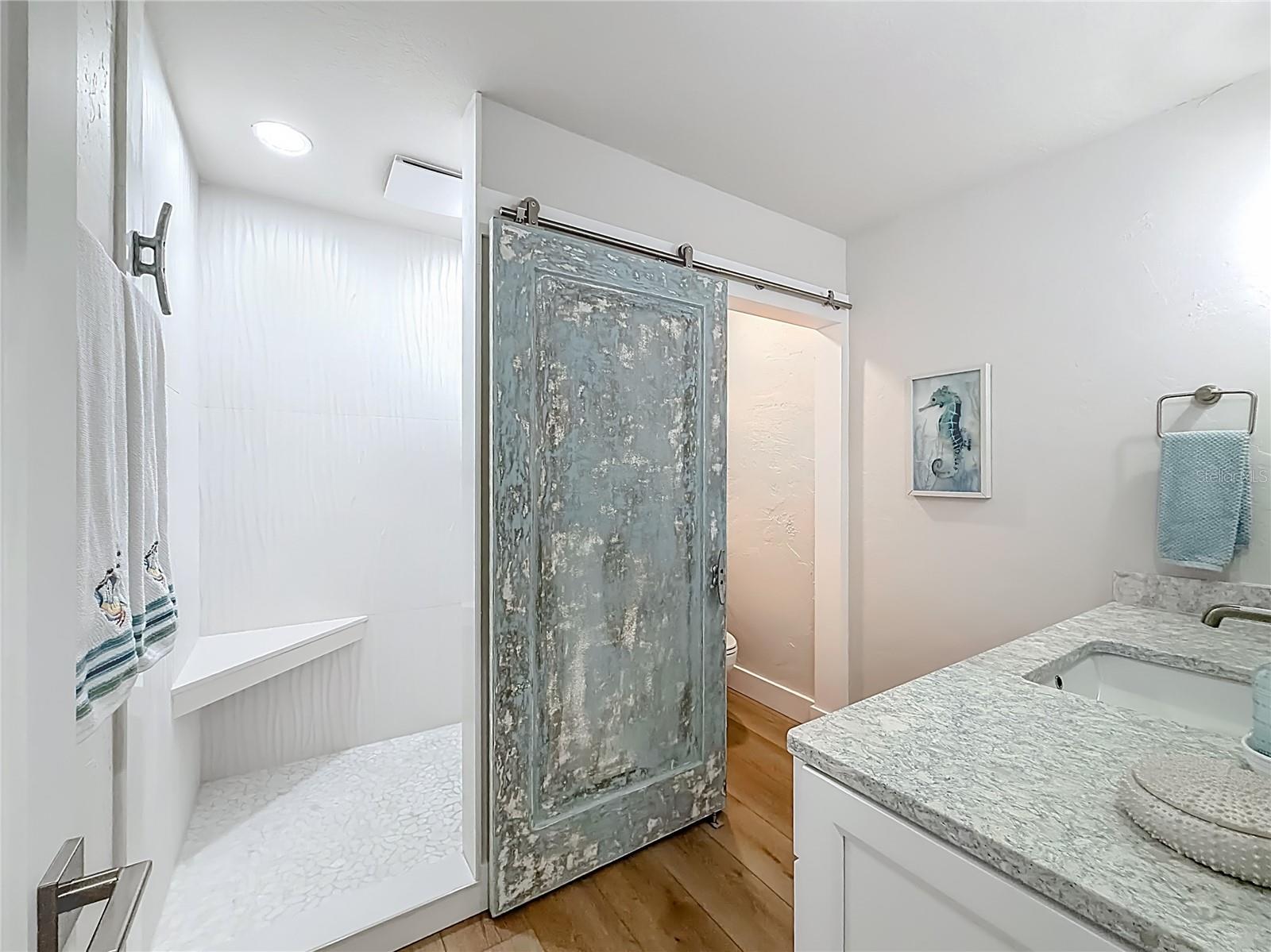 PARADISE POINT VILLAS CONDO - Residential