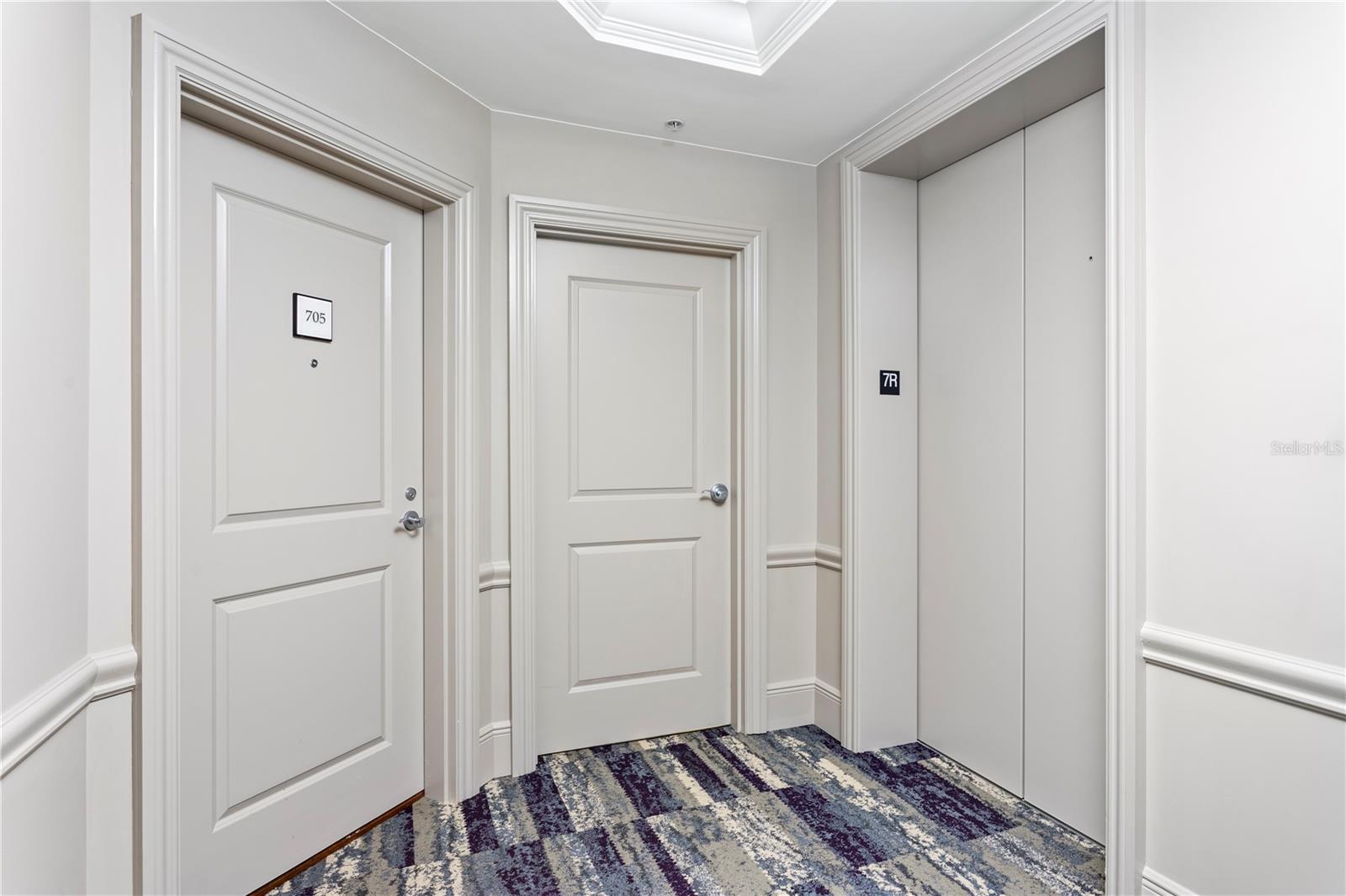 450 KNIGHTS RUN AVENUE 705