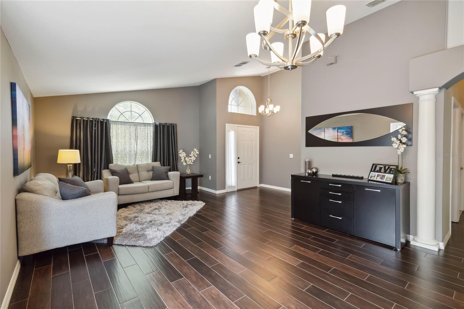 8360 LAKE AMHURST TRAIL