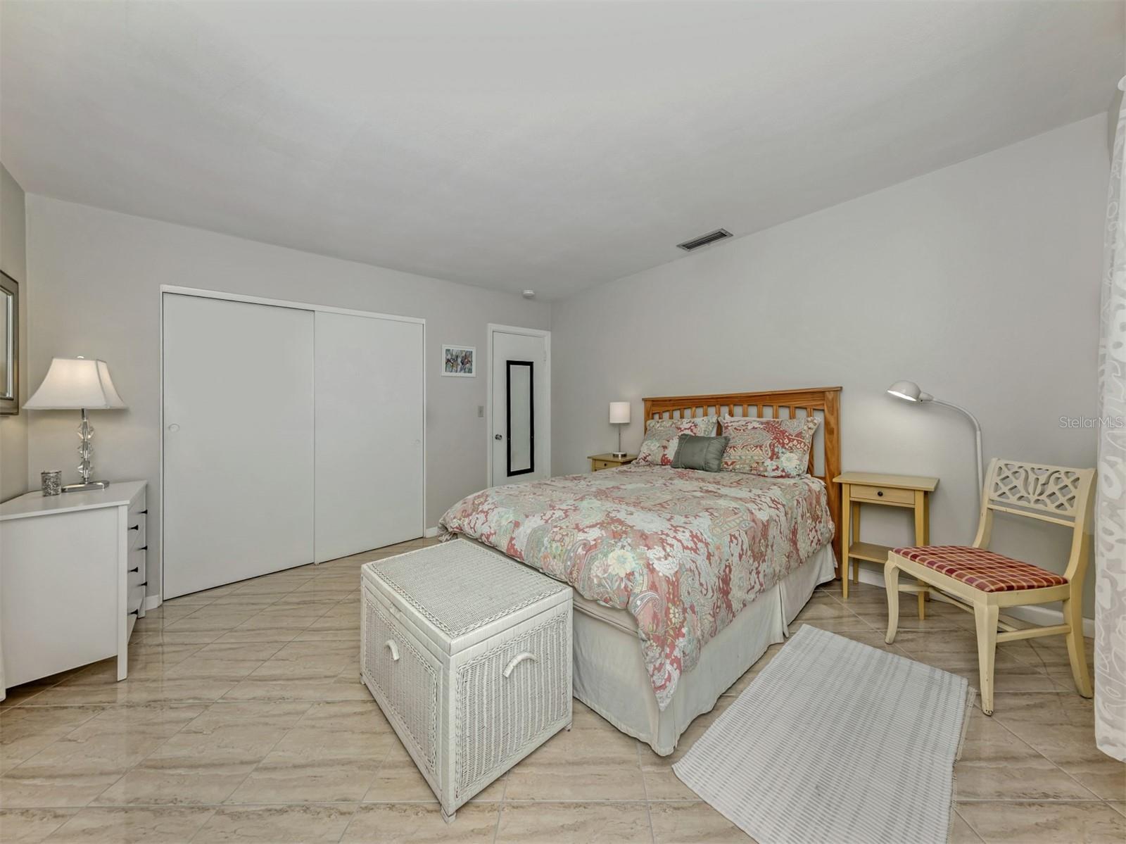 VENEZIA PARK SEC OF VENICE - Residential