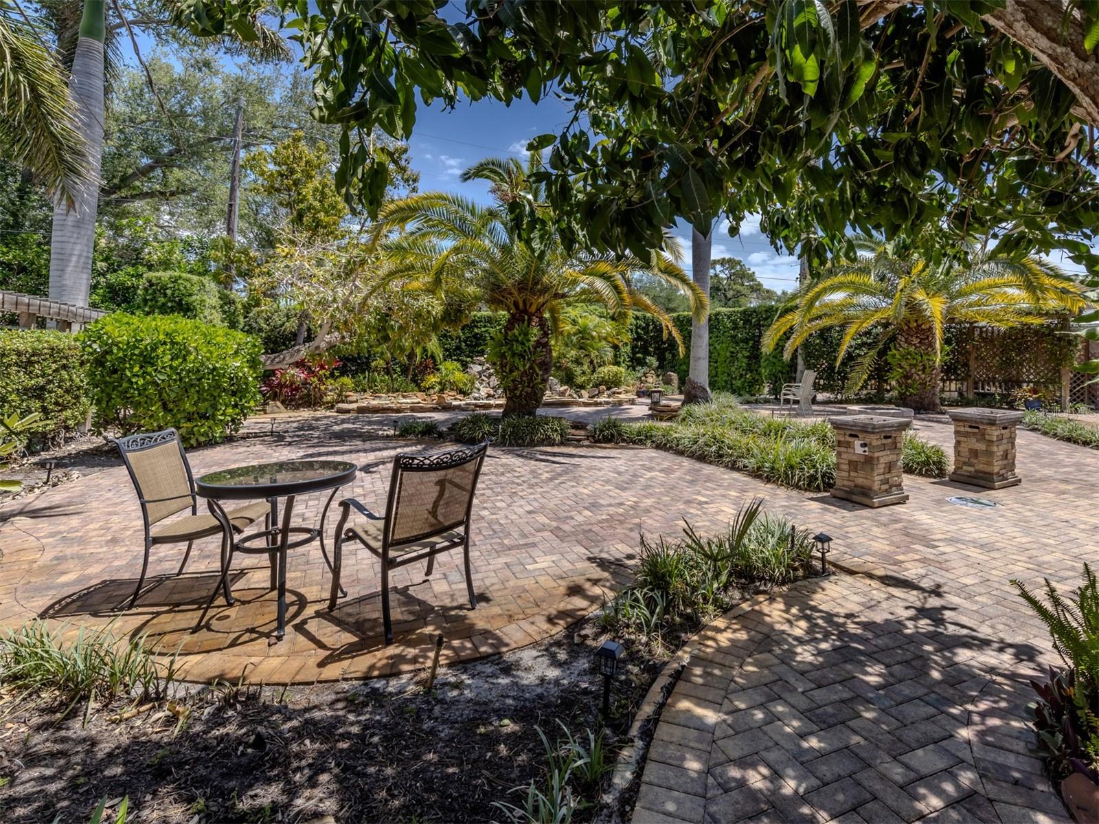 VENEZIA PARK SEC OF VENICE - Residential