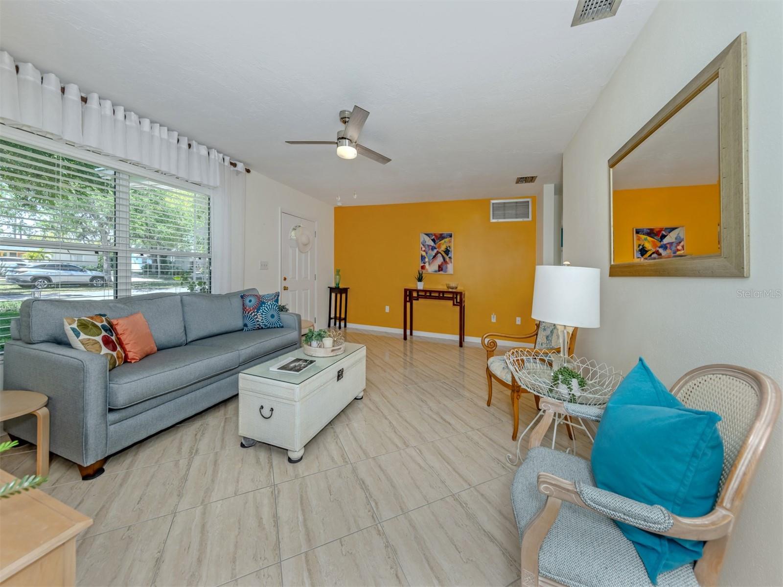 VENEZIA PARK SEC OF VENICE - Residential