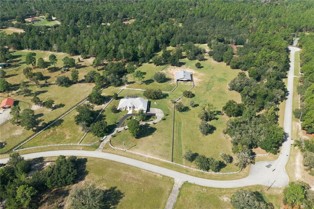 Photo of 6722 W Sentinel Bluff Path, Beverly Hills, FL 34465 (MLS # OM732599)