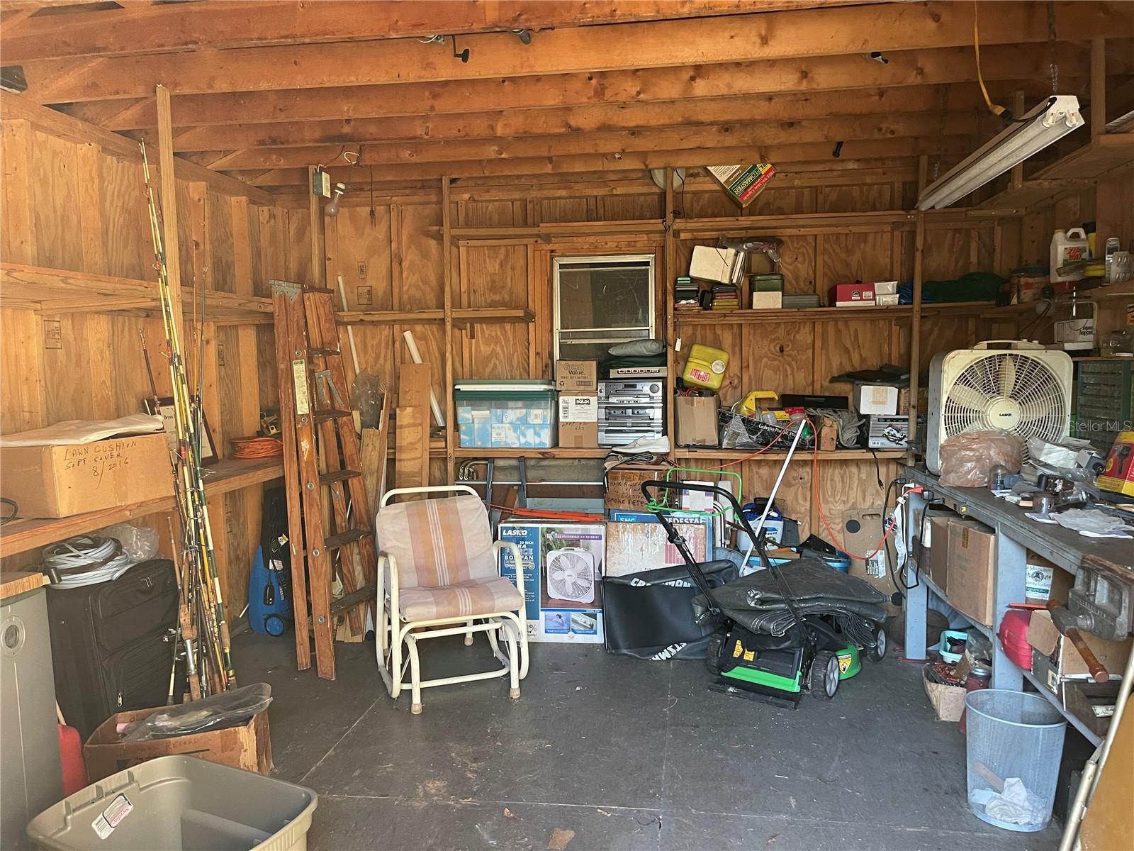 WALDEN POND - Residential